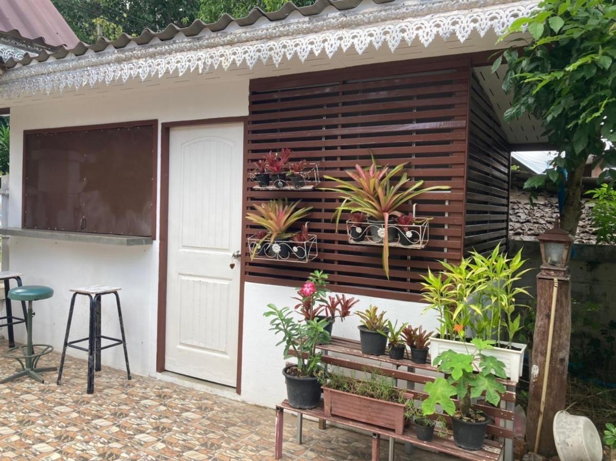 Pimpa House Hotel Ban Hua Nam Mae Sakut Exterior foto