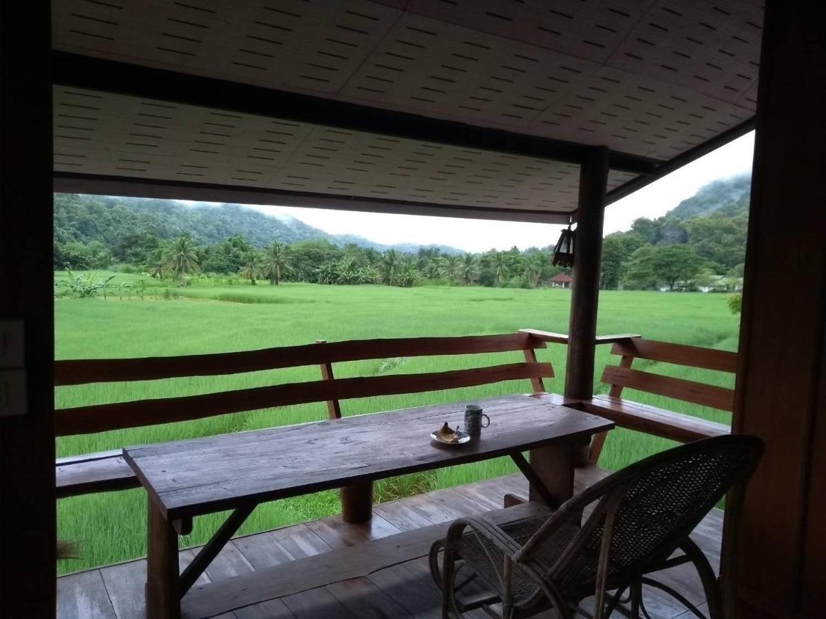 Pimpa House Hotel Ban Hua Nam Mae Sakut Exterior foto