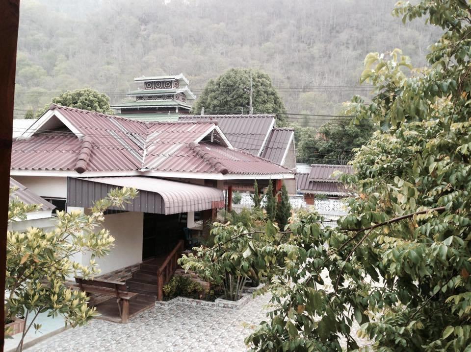 Pimpa House Hotel Ban Hua Nam Mae Sakut Exterior foto